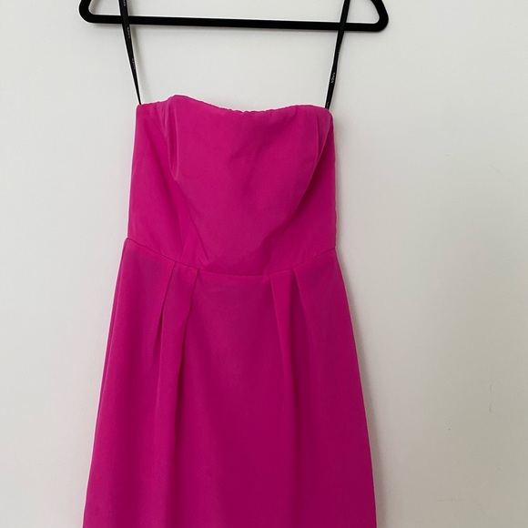 Naven Strapless Mini Dress in Hot Pink! - Picture 3 of 4